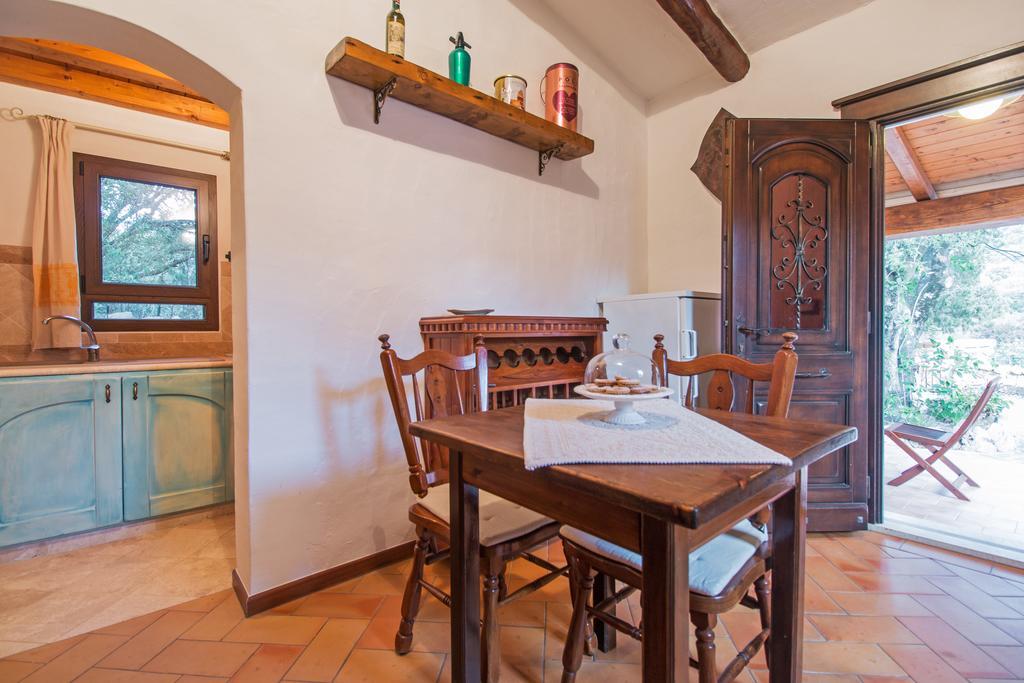 Casa Vacanze San Pantaleo Villa Buitenkant foto