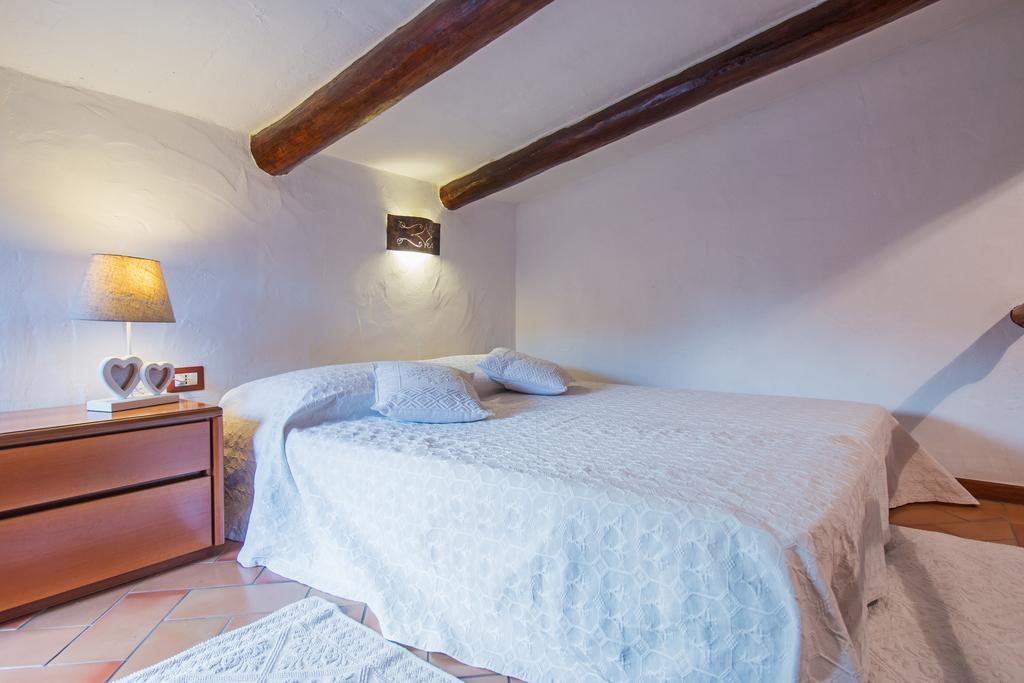 Casa Vacanze San Pantaleo Villa Buitenkant foto
